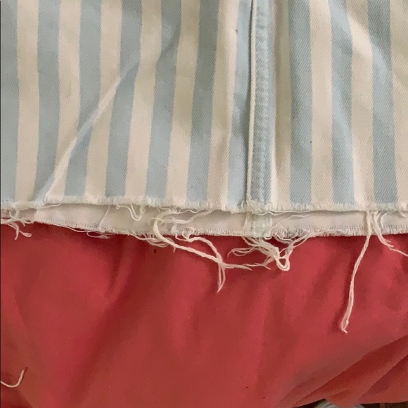 Blue and white carnival stripped skirt - Picture 4 of 8